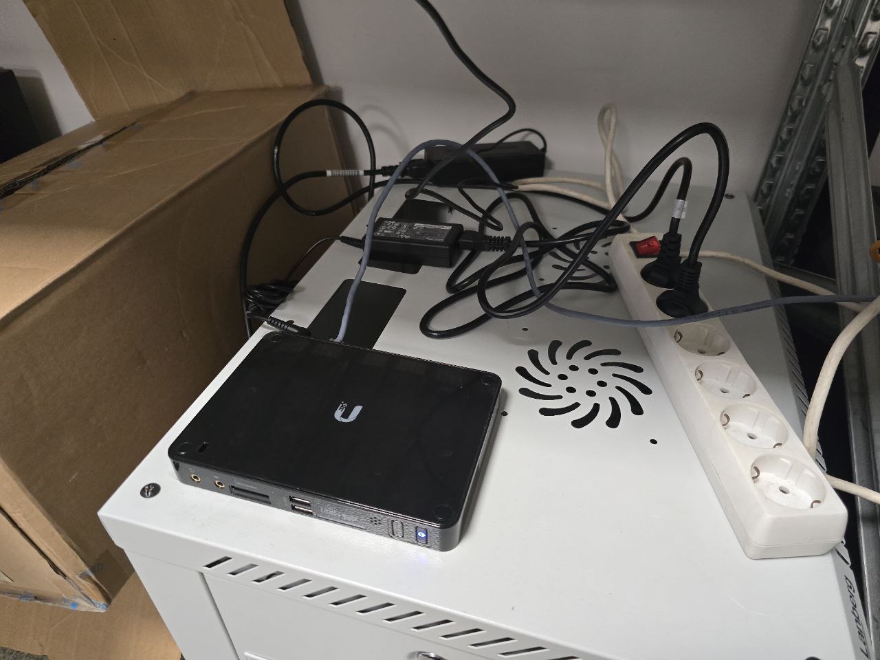 The UniFi Video 2TB NVR itself.